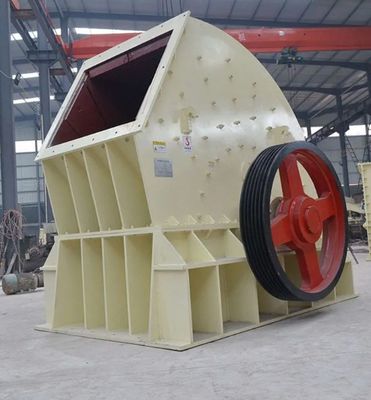 Smooth operation low dust low power consumption and high efficiency fine crusher