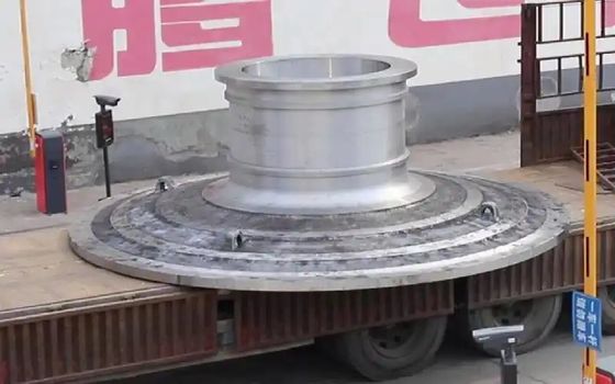 ঘর্ষণ-প্রতিরোধী খাদ বল মিলের প্রান্ত কভারের ফাঁপা শ্যাফ্ট সমন্বিত ঢালাই